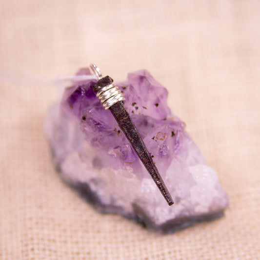 Necklace - Coffin Nail - Valkyrie RPG