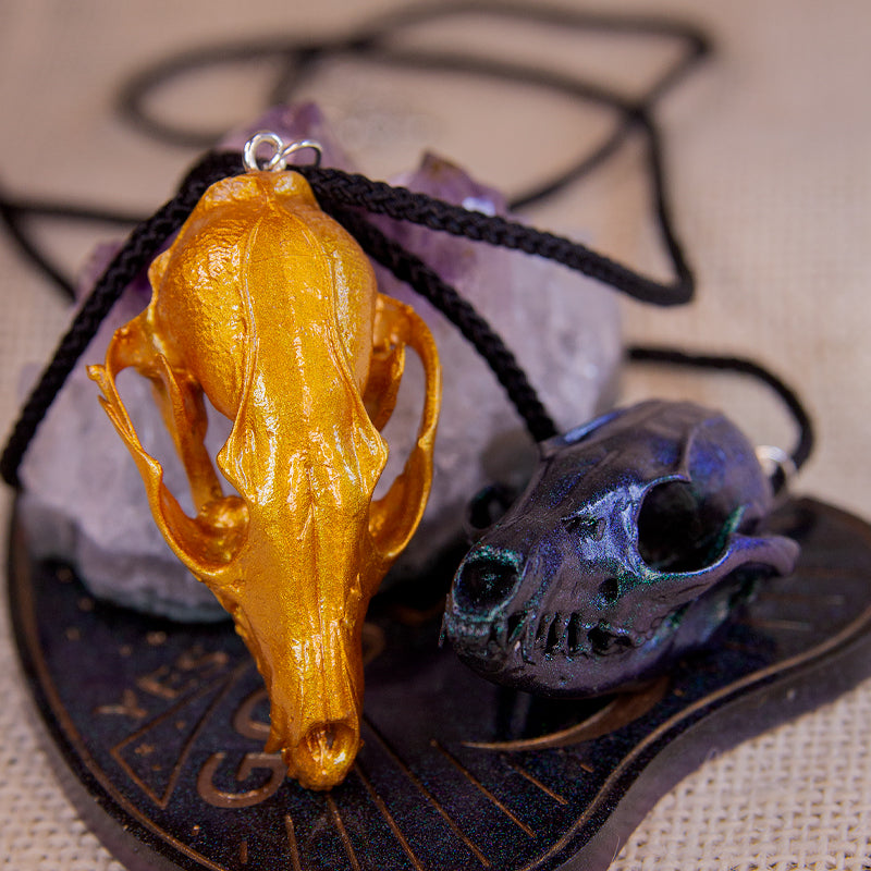 Necklace - Painted Wolf skulls - Valkyrie RPG