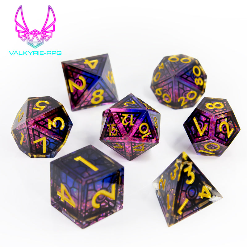 Duskweaver | Sharp framed Polyhedral Dice Set